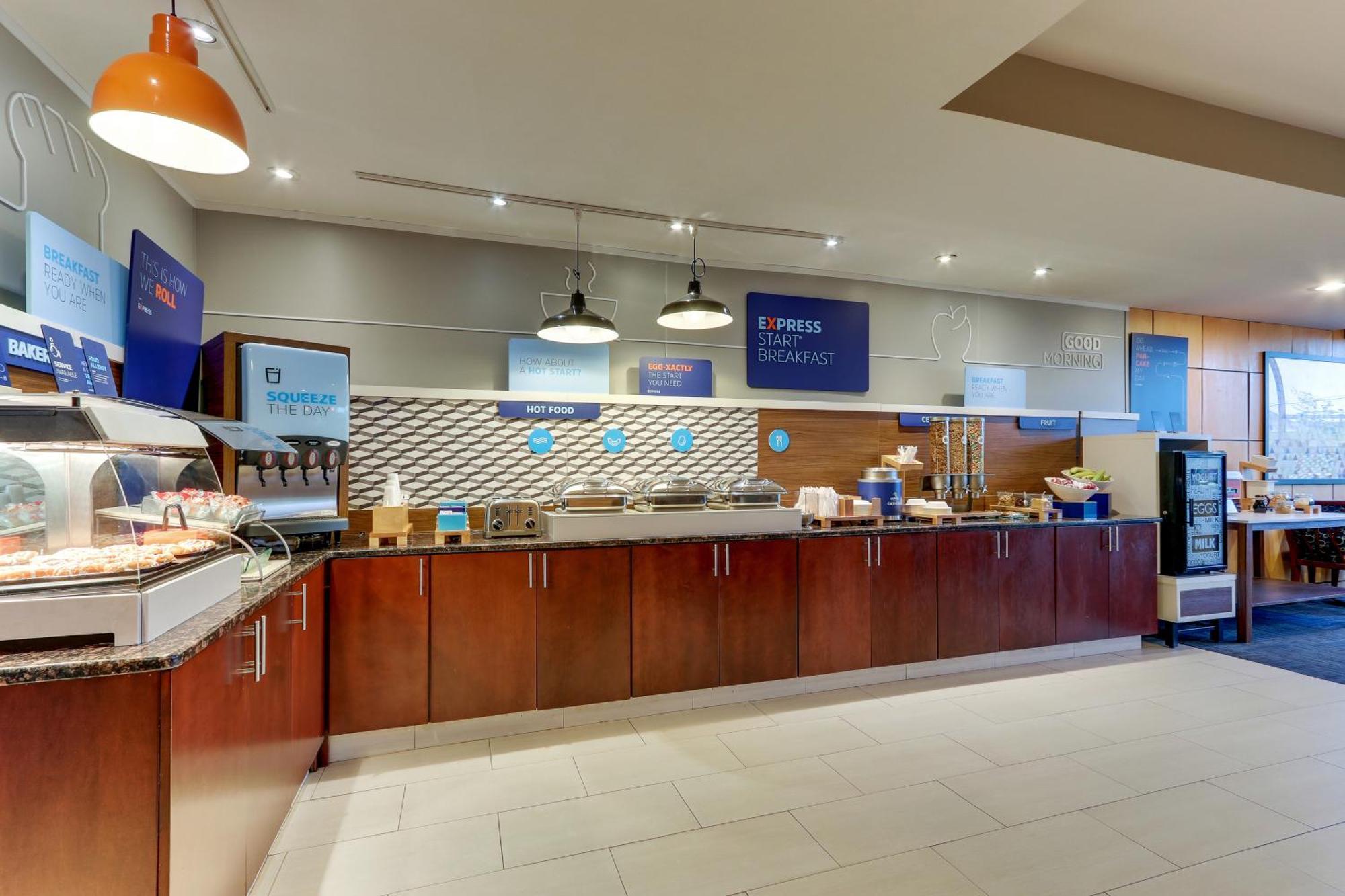 Holiday Inn Express Aberdeen-Chesapeake House By Ihg Ngoại thất bức ảnh