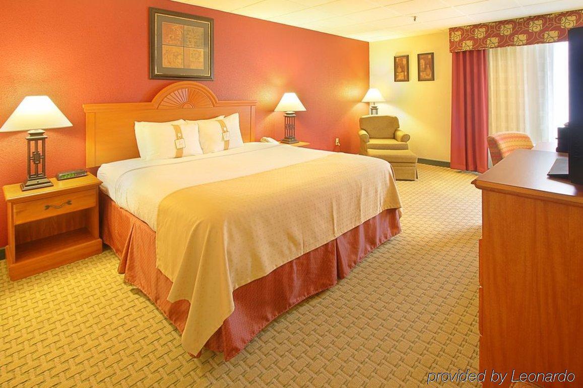 Holiday Inn Express Aberdeen-Chesapeake House By Ihg Phòng bức ảnh