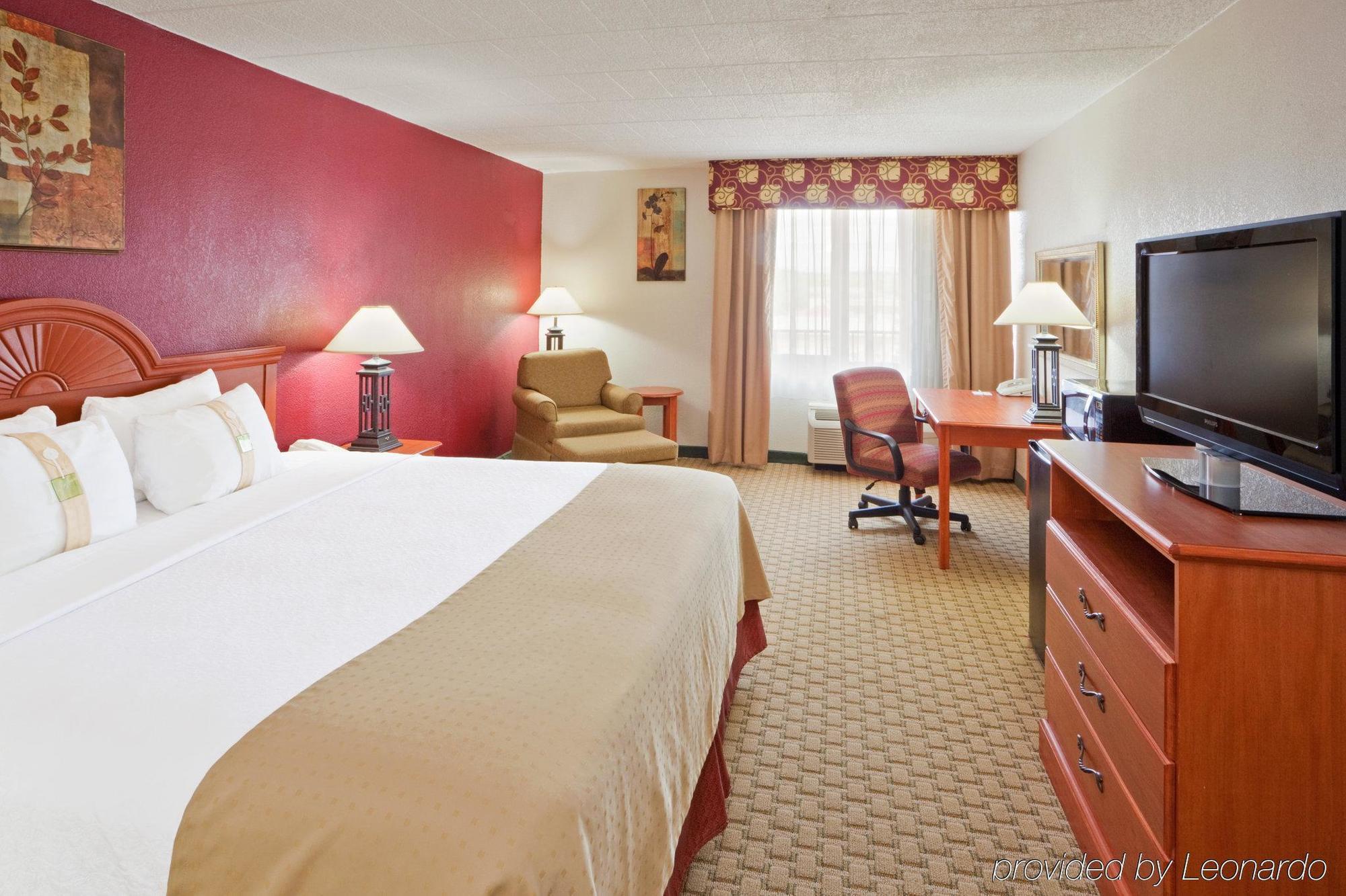Holiday Inn Express Aberdeen-Chesapeake House By Ihg Phòng bức ảnh